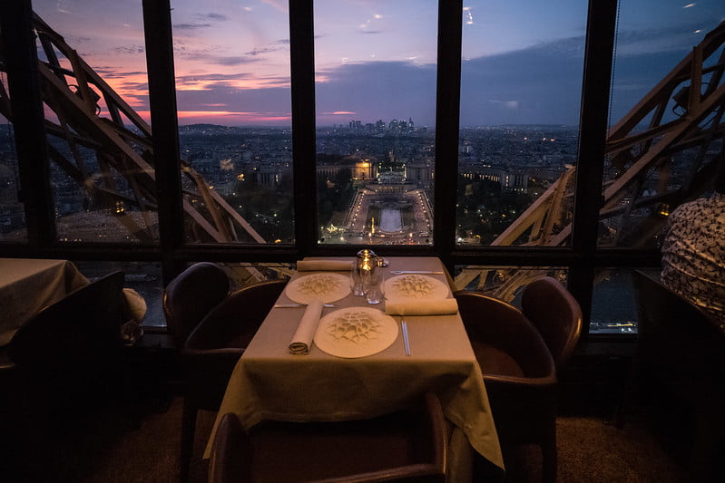 Lunch en diner aan de Eiffeltoren: Le Jules Verne