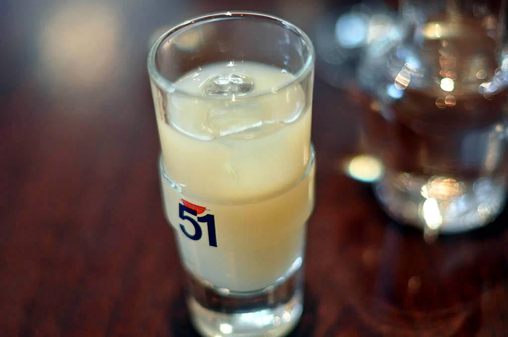 10 activiteiten om te doen in Marseille: probeer anijs wodka 10 activiteiten om te doen in Marseille: probeer anijs wodka